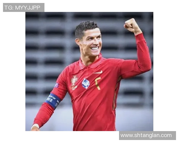 前锋球衣背后的故事足球明星如何塑造他们的传奇形象 前锋球衣背后的故事足球明星如何塑造他们的传奇形象