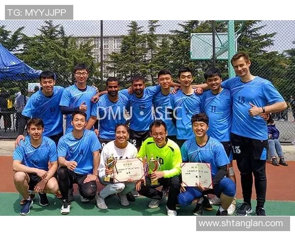 赛后分析:成都排球队与南京排球队的默契配合与战术执行探讨 赛后分析:成都排球队与南京排球队的默契配合与战术执行探讨