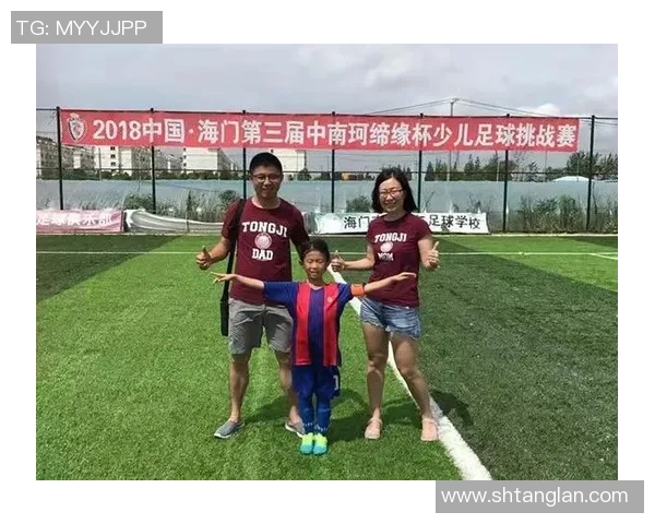 与黄芳的深度对话:回顾她的足球生涯与心路历程 与黄芳的深度对话:回顾她的足球生涯与心路历程